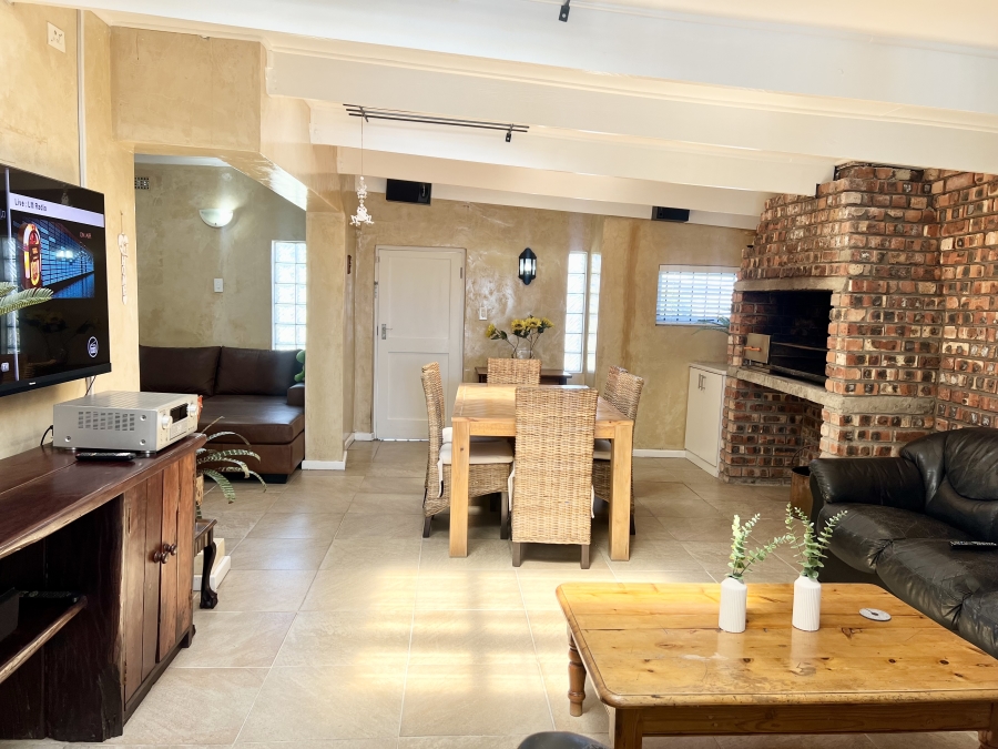 4 Bedroom Property for Sale in Richmond Estate Western Cape